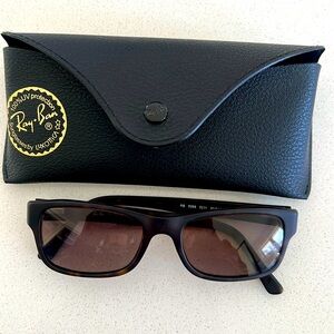 Ray-Ban Sunglasses